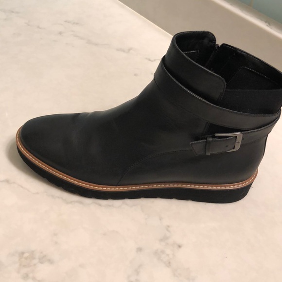 naturalizer aster bootie